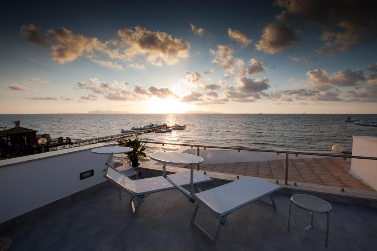 Sunset Beach Marausa Exterior photo